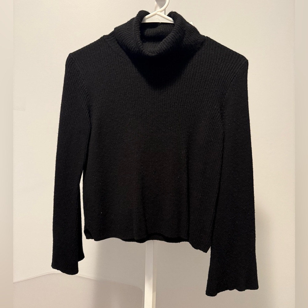 Madewell cropped sweater size m